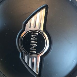 Meet your Posher, Maria elena